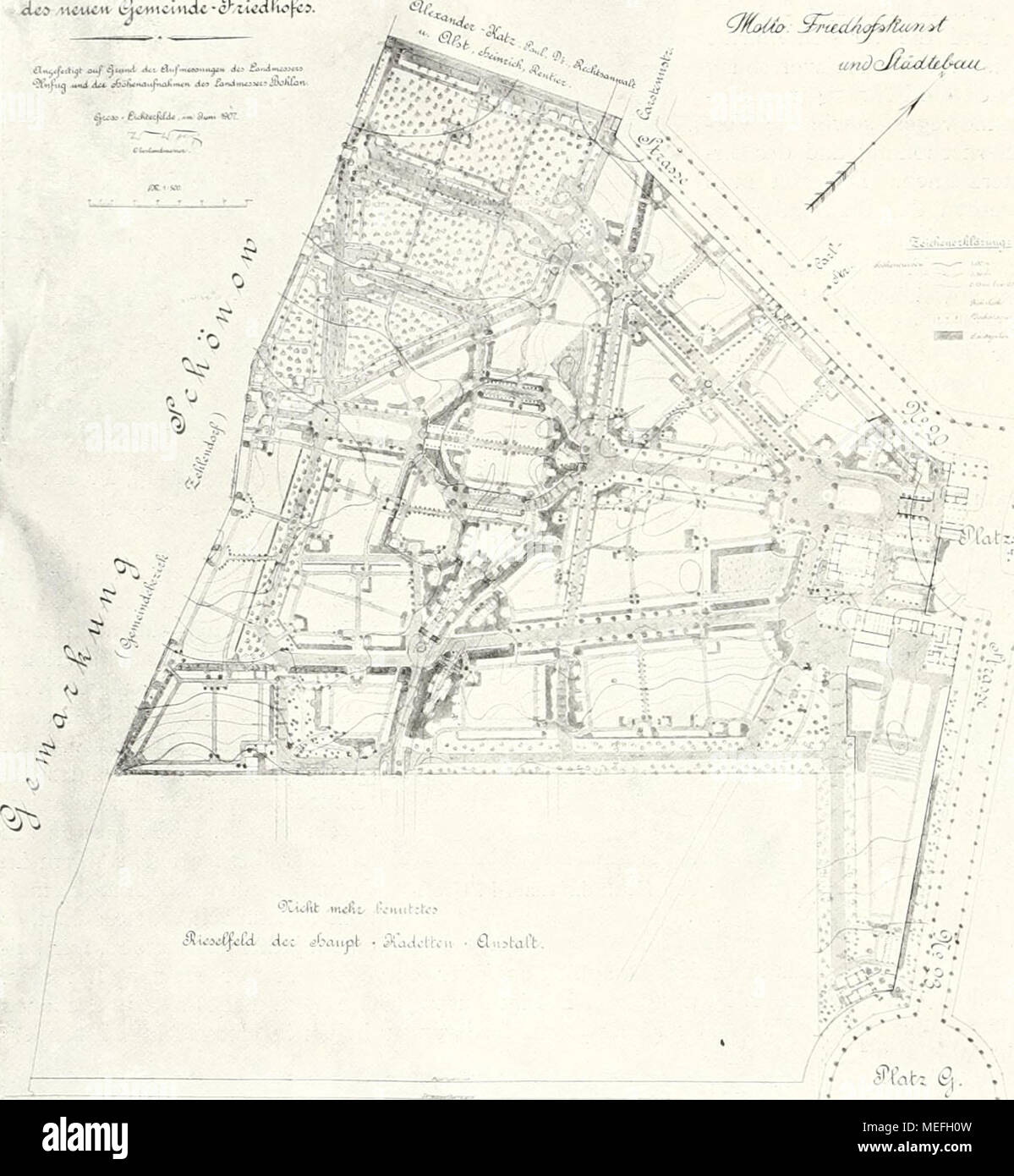 . . CteWoiwt âFriedhoi Gartenkunst Die'sKunst und StÃ¤dtebau". Wettbewerbsentwurt von J. P. GROSSE Mann, Leipzig, fÃ¼r den Zentral- friedhof grosse Lichterfelde. Lageplan (ca. 1:3200). Aus dem umfangreichen Programm seien die Haupt- punkte im Auszug wiedergegeben. Es gilt kÃ¼nstlerische drucksmittel- Kirchhofsanlage zu erhalten eine fÃ¼r die, Empfinden dem BevÃ¶lkerung der Evangelischen zusagt Norddeutschlands und vertraut ist. Der Eindruck von¶ffentlichen praegarten Ã Parkes vermieden und eine einfache wÃ¼rdige¶Anlage unter mÃ g- lichst weitgehender Verwertung des Grabstellen¤GelÃ nde zu Banque D'Images