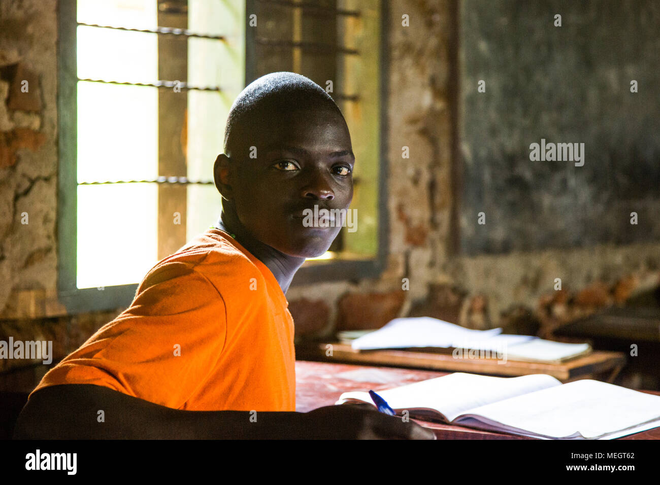 Jeune étudiant en Ouganda Banque D'Images