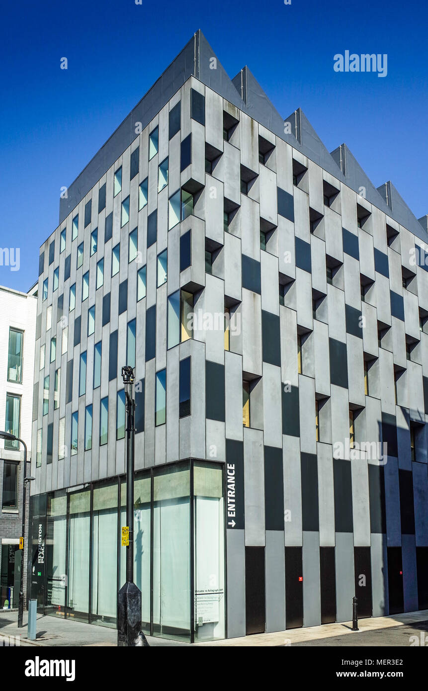Rivington Place, d'un international visual arts centre à Shoreditch, London. Conçu par l'architecte David Adjaye, ouvert en 2007. Banque D'Images