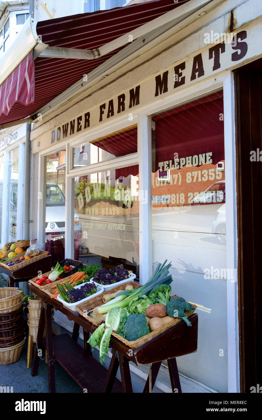 Tisbury Wiltshire, un village près de Salisbury. England UK downer Farm Meats butchers Banque D'Images