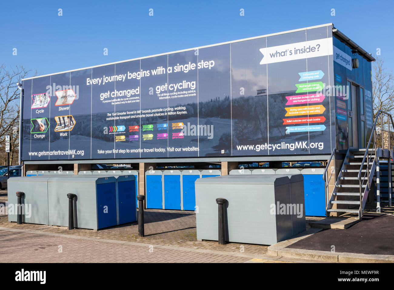 Milton Keynes Angleterre gratuites et de vestiaires pour les cyclistes dans le centre de Milton Keynes buckinghamshire angleterre go uk europe Banque D'Images