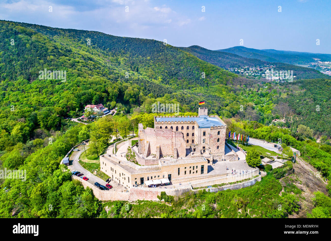 Hambacher Schloss ou château de Hambach, vue aérienne. La Rhénanie-Palatinat en Allemagne. Banque D'Images