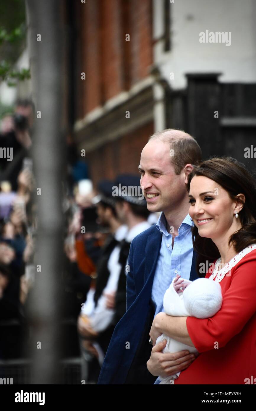 Nouveau Royal Baby with parents Banque D'Images