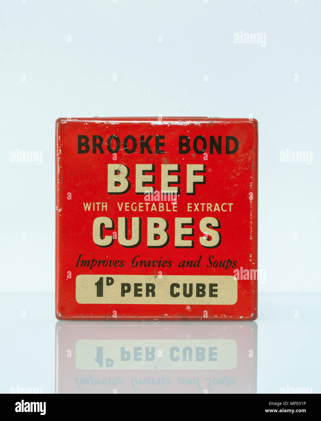 Un Vintage Tin de Brooke Bond Cubes de boeuf Banque D'Images
