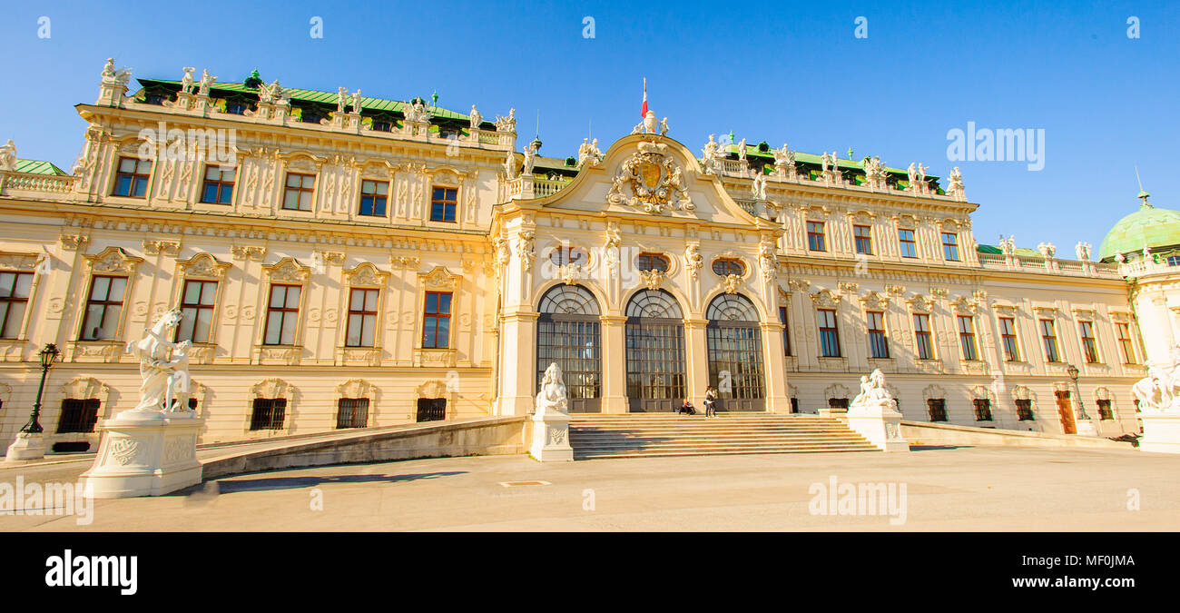 Belvedere, un bâtiment historique complexe à Vienne, Autriche, constitué de deux palais baroques (le Belvédère supérieur et inférieur), l'Orangerie, et le Pa Banque D'Images
