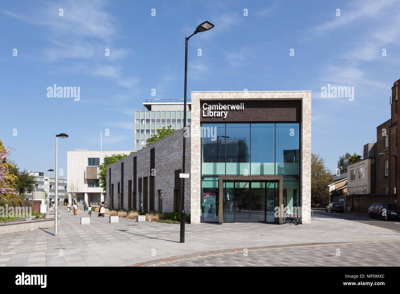 Camberwell Library, Londres du sud. Banque D'Images