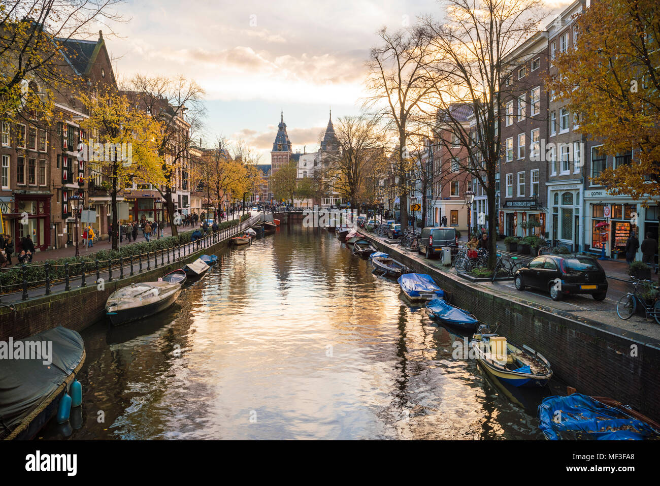 Pays-bas, la Hollande, Amsterdam, vieille ville, canal Photo Stock - Alamy