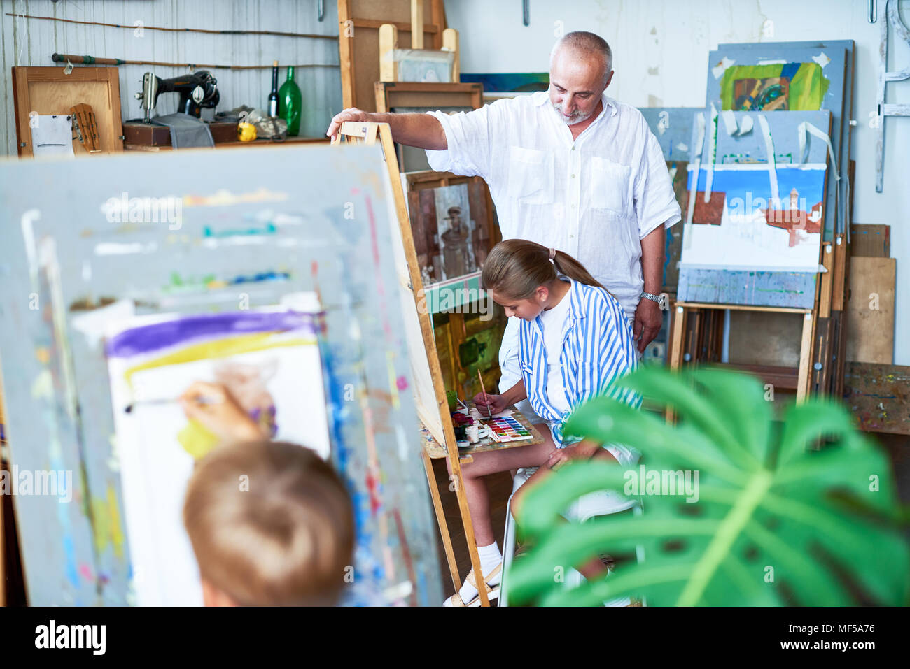 La classe d'art pour les enfants Banque D'Images
