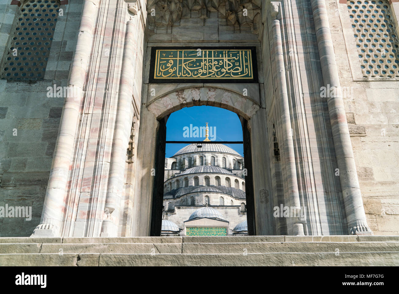 La Turquie, Istanbul, Mosquée Sultan Ahmed, Portal Banque D'Images