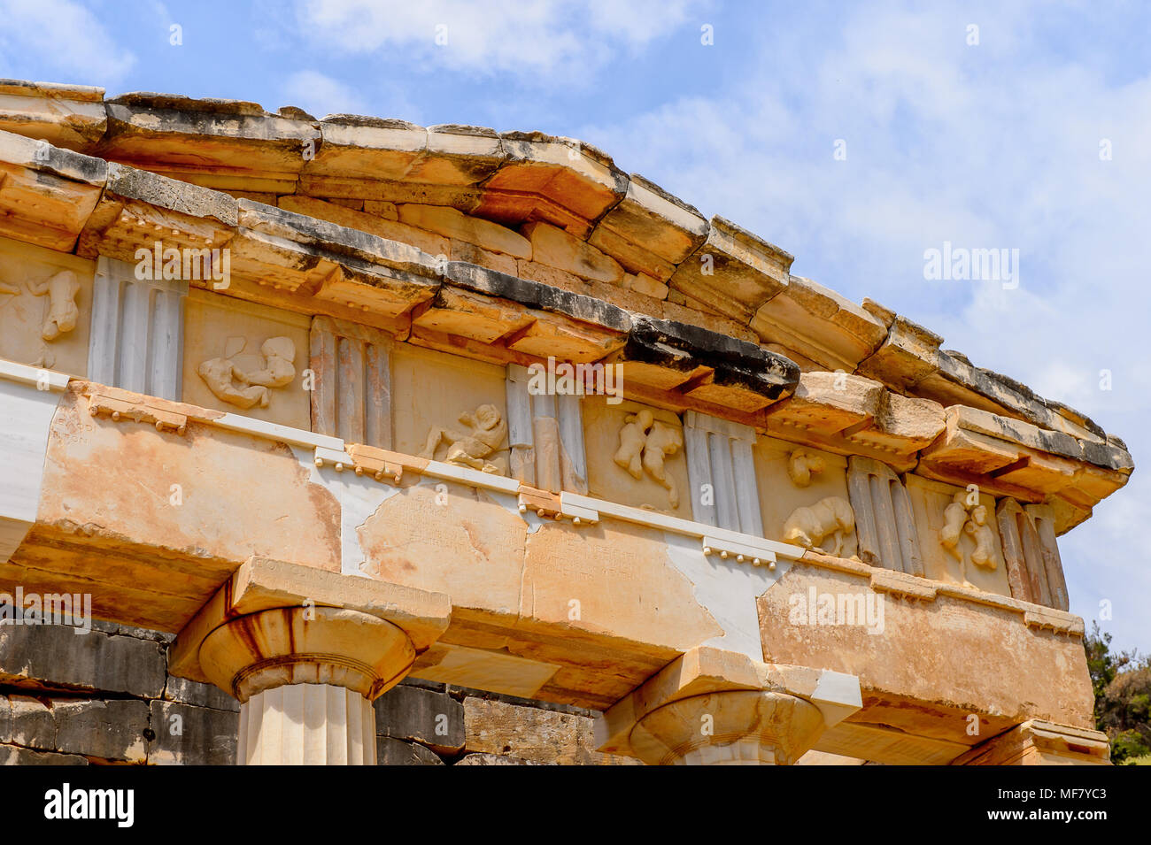 Du Trésor d'Athènes à Delphes, un site archéologique en Grèce, au Mont Parnasse. Delphes est célèbre par l'oracle sur le sanctuaire dédié à Ap Banque D'Images