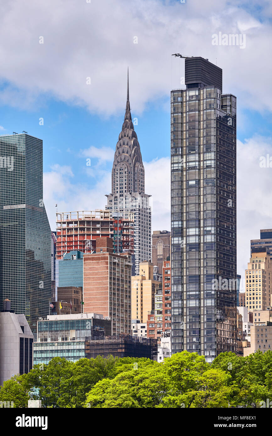 New York City skyline avec les bâtiments historiques et modernes, aux États-Unis. Banque D'Images