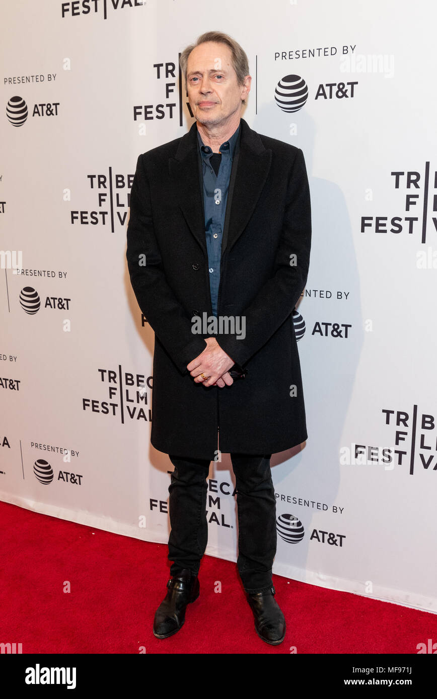 New York, USA. 24 avril, 2018. Steve Buscemi au Tribeca Film Festival arrivées tapis rouge à New York. Credit : SOPA/Alamy Images Limited Live News Banque D'Images