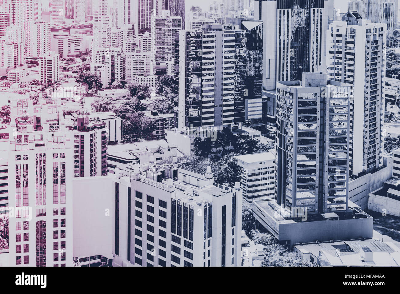 Concept immobilier , ville moderne et de construction de gratte-ciel cityscape aerial Banque D'Images