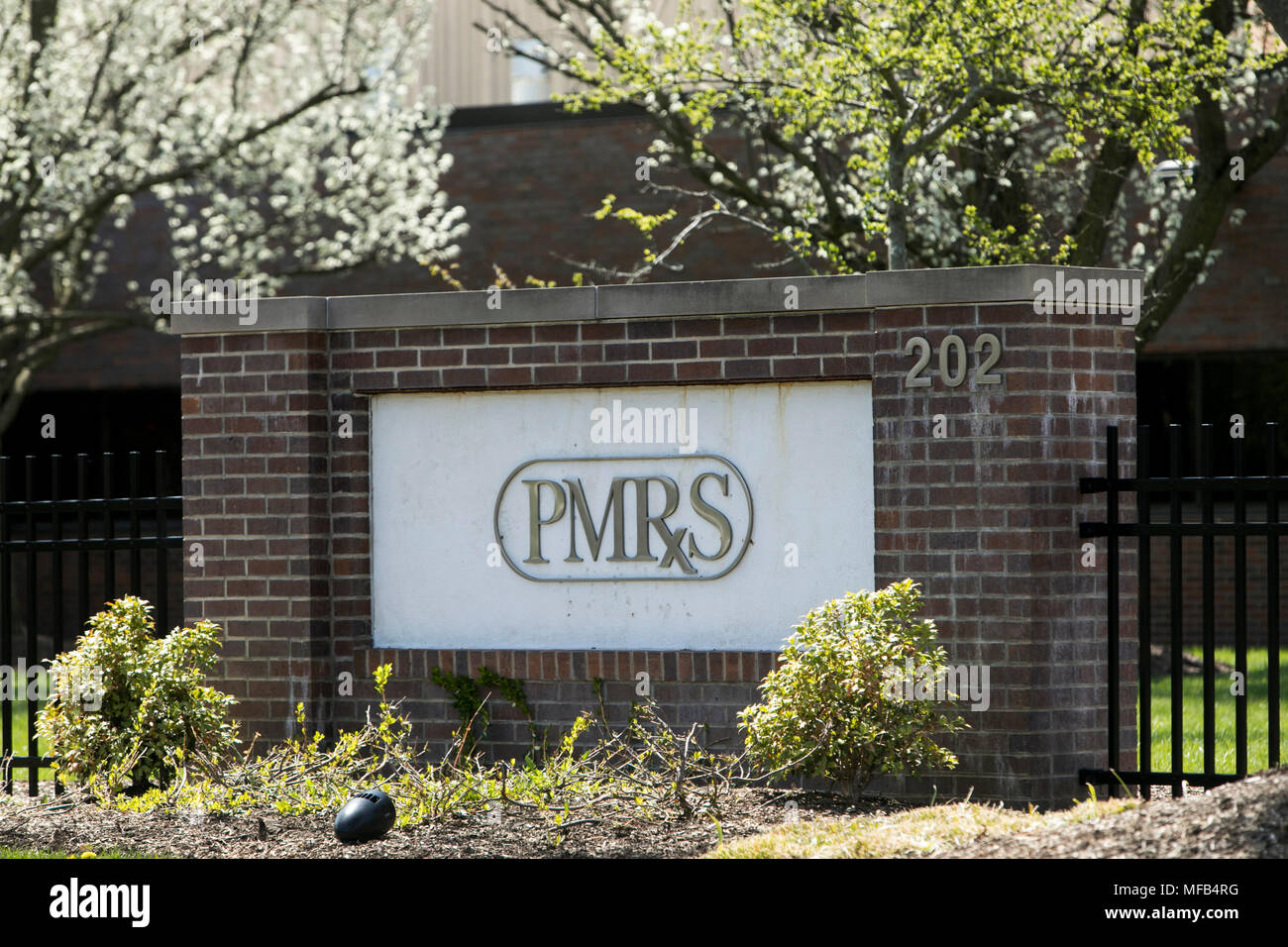 Un logo affiche à l'extérieur d'un bâtiment occupé par les Services de recherche de fabrication de produits pharmaceutiques (PMRS, Inc.), à Horsham, en Pennsylvanie le 22 avril 2018. Banque D'Images