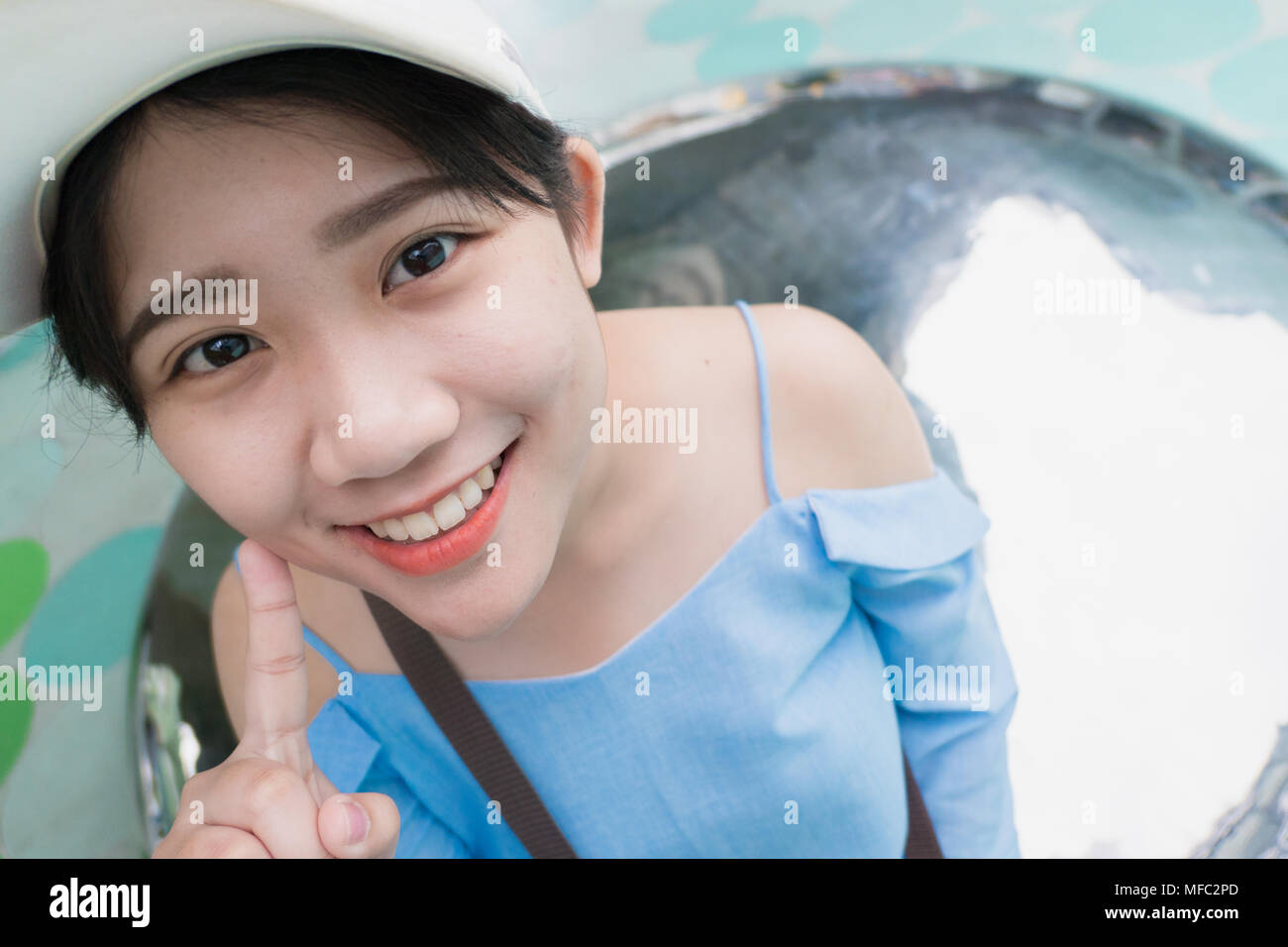 Cute young asian teen Thaï sourire heureux une bonne santé dentaire Banque D'Images