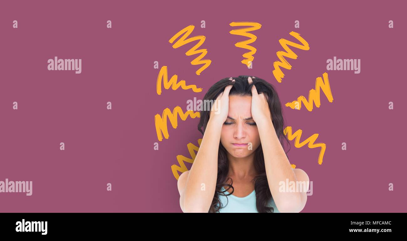 A souligné l'anxiété maux de femme avec des doodles jaune sur fond violet Banque D'Images