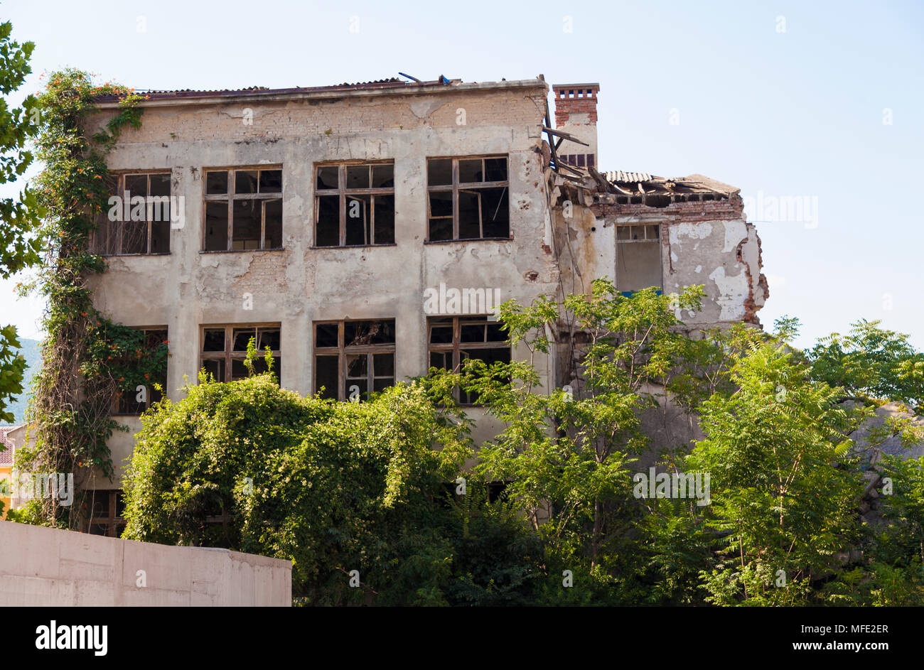 Un bâtiment bombardé à partir de la guerre de Bosnie à Mostar, Bosnie-Herzégovine Banque D'Images