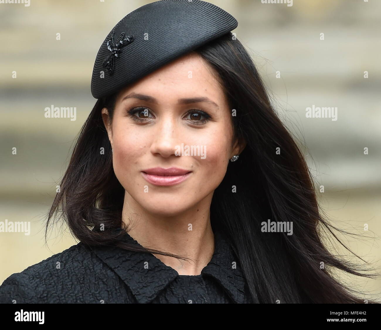 Meghan Markle en laissant le Service annuel de commémoration et d'action de grâce à l'abbaye de Westminster, Londres, pour commémorer la Journée de l'Anzac. Banque D'Images