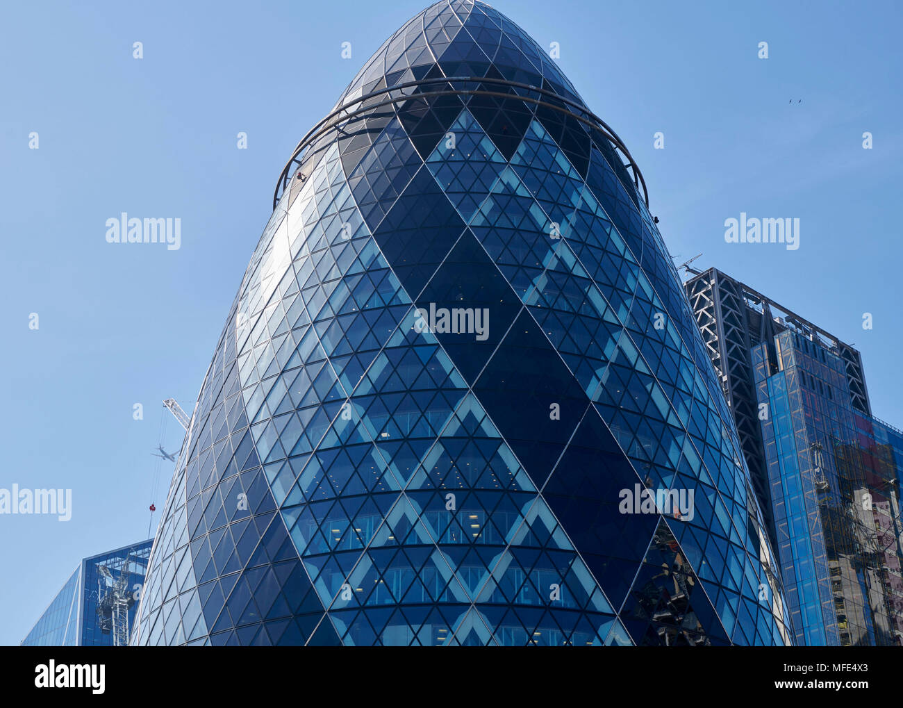 Le Gherkin Building, 30 St Mary Axe, Ville de London, UK Banque D'Images