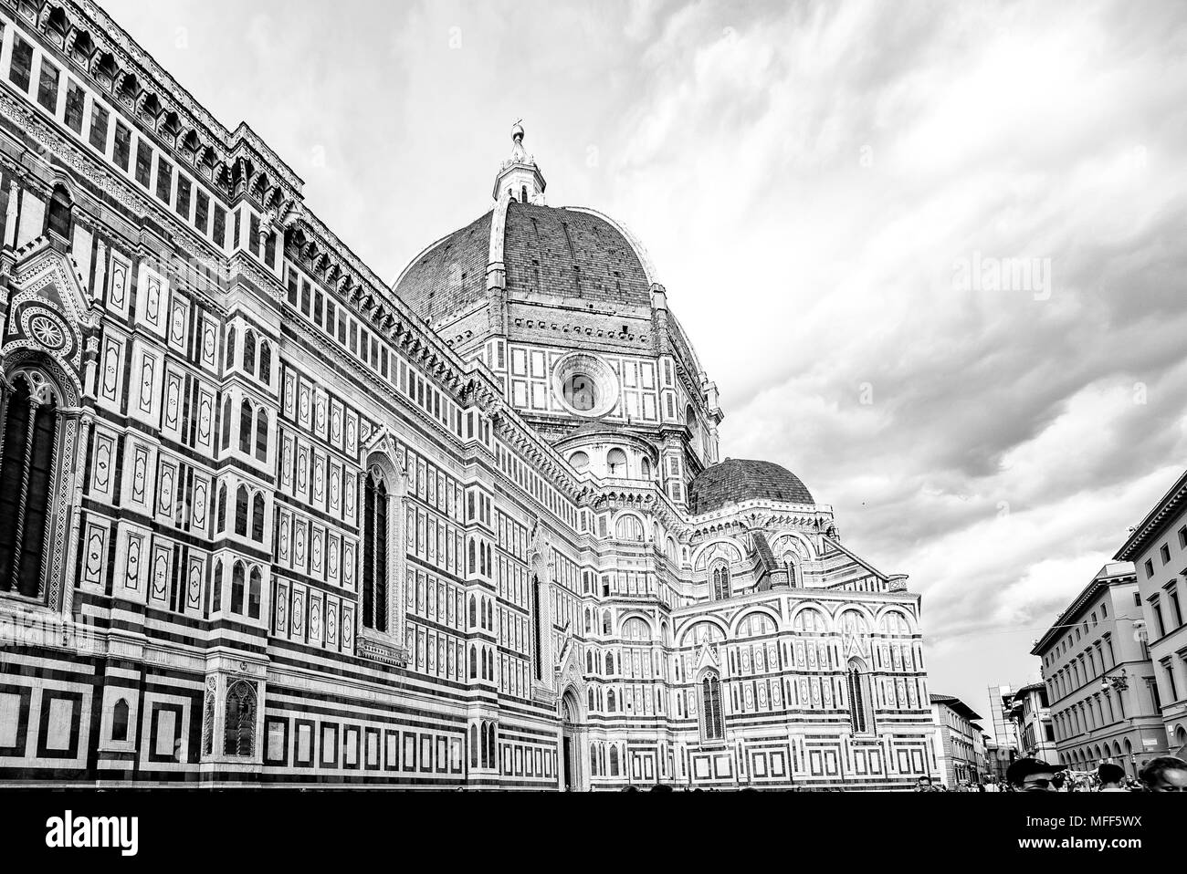 La cathédrale de Florence, la cathédrale de Santa Maria del Fiore ou le Duomo di Firenze italien. Le complexe cathédrale est situé sur la Piazza del Duomo. Banque D'Images