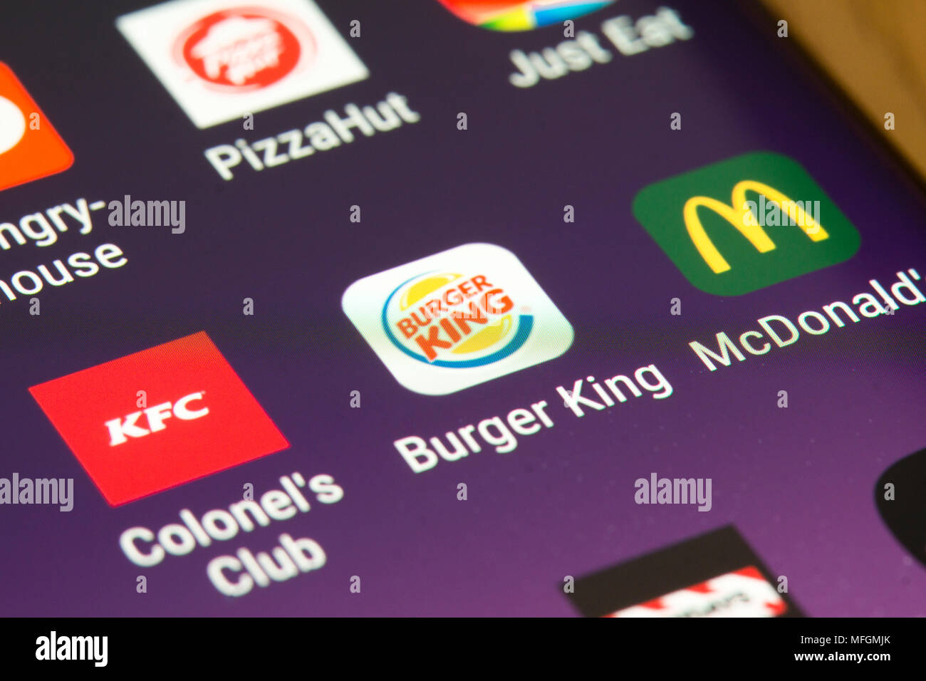 Un gros plan sur le Burger King, McDonald's et KFC téléphone mobile apps Banque D'Images
