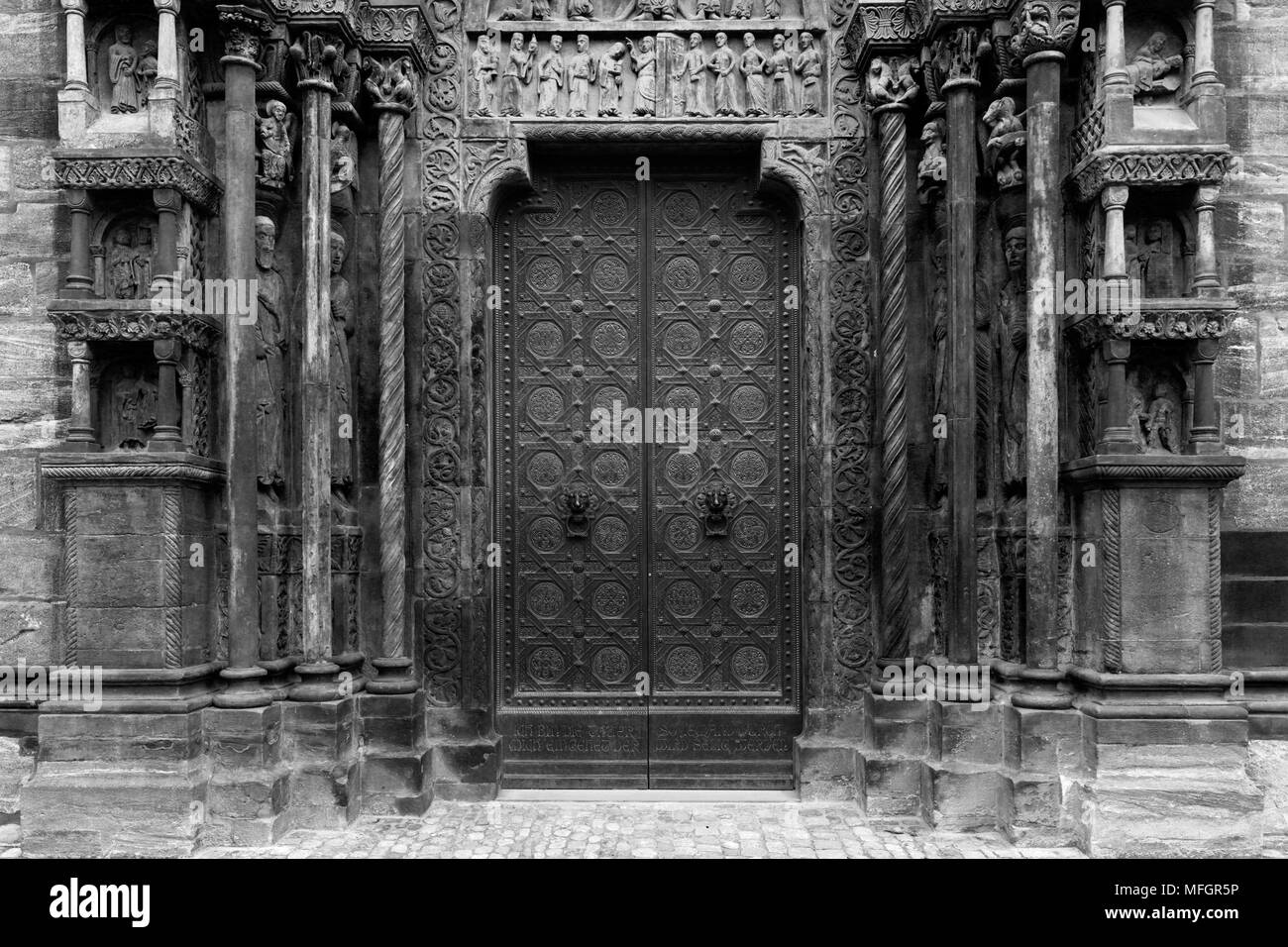 Détails extérieurs de la cathédrale de Bâle Munster, Bâle-Ville, canton de Bâle-Ville, Suisse, Europe Banque D'Images