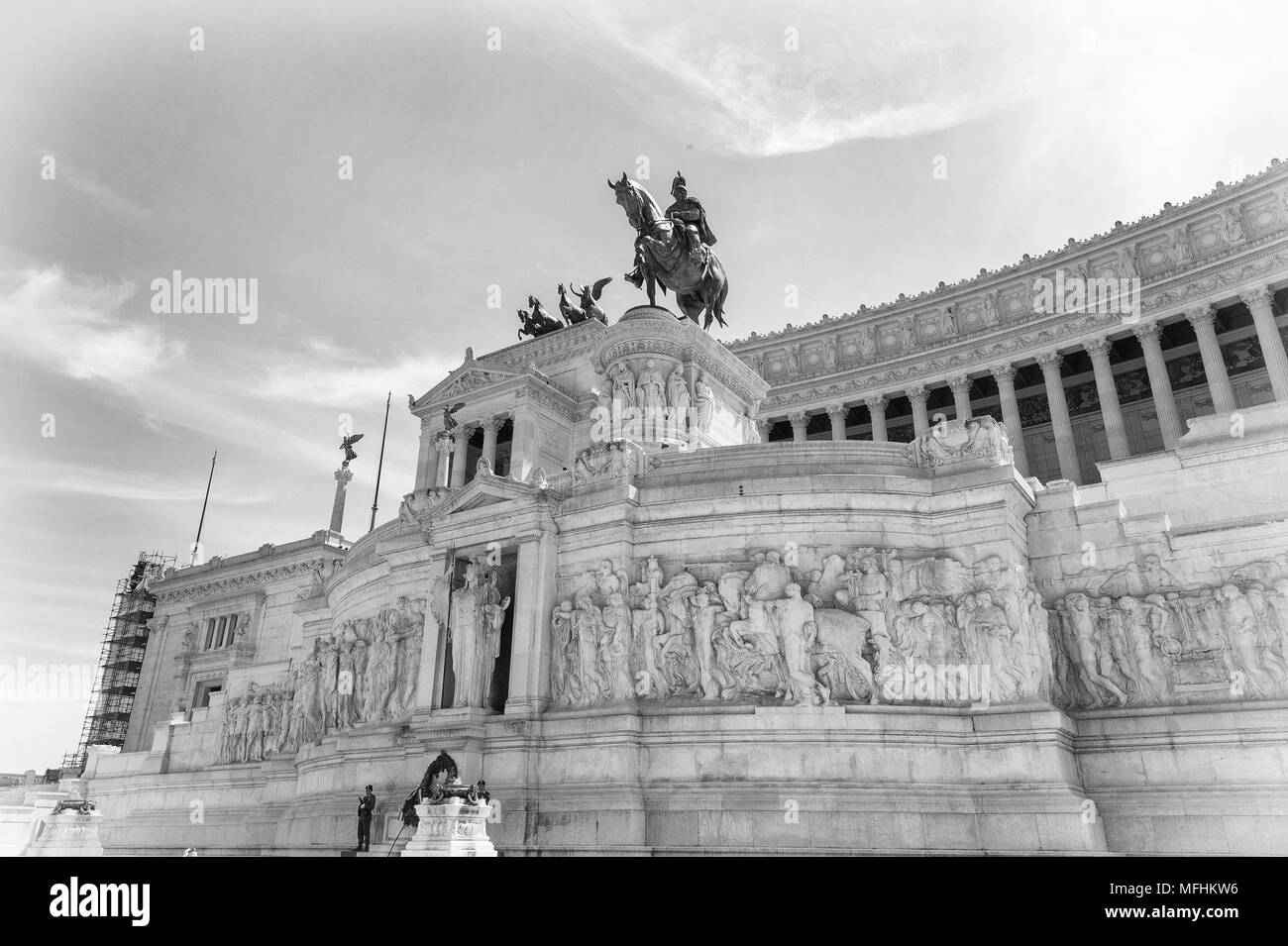 Une partie de l'autel de la patrie, construit en l'honneur de Victor Emmanuel, le premier roi d'une Italie unifiée, situé à Rome, Italie Banque D'Images