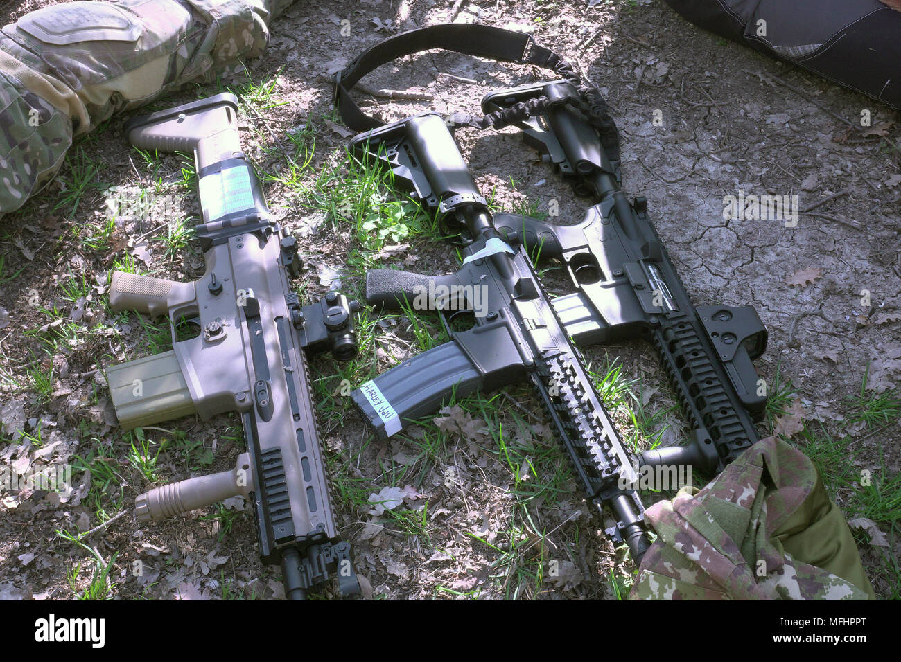 Assault rifles militaire Banque D'Images