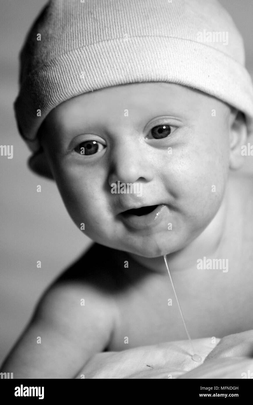 Bebe Bave Date Ref 41 0004 Credit Obligatoire Dededda Sem Allemand Photo Stock Alamy