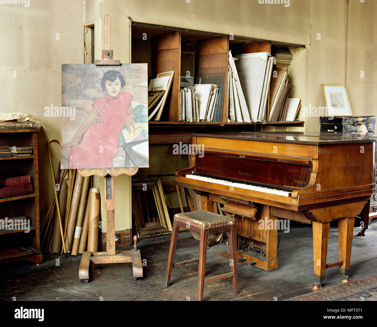 Atelier de pianos Photo Stock - Alamy