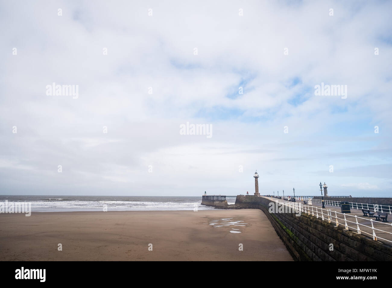 Jetée de Whitby, North Yorkshire, UK Banque D'Images