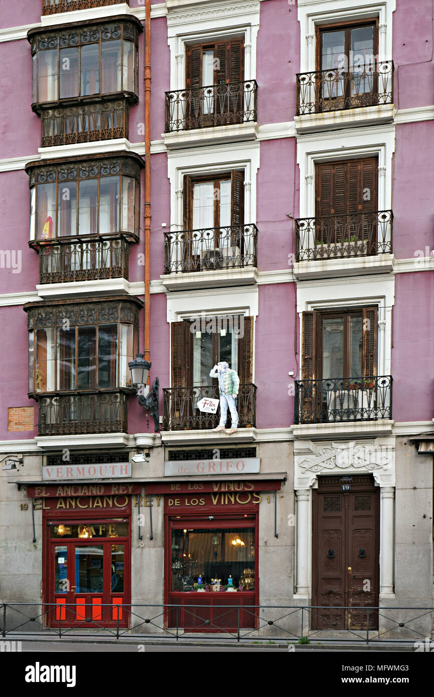 El Anciano Rey de los vinos, magasin de vin et de la taverne dans la calle de Bailén, Madrid, Espagne Banque D'Images
