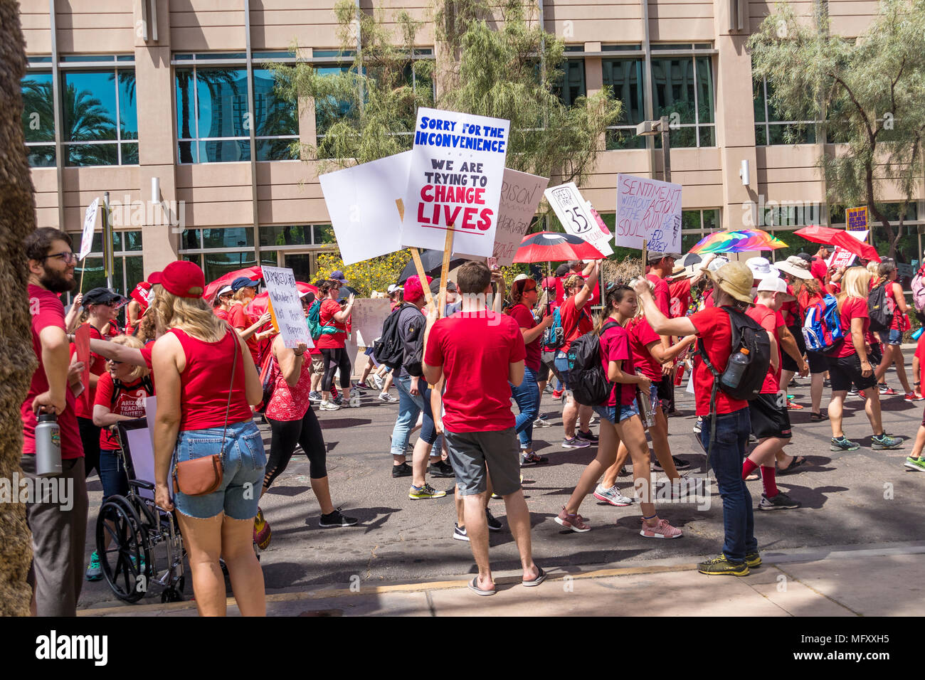 Phoenix, USA, 26 avril 2018, le n° RedForEd - Mars Désolé pour le désagrément, nous essayons de changer des vies. Credit : Michelle Jones - Arizona/Alamy Live News. Banque D'Images