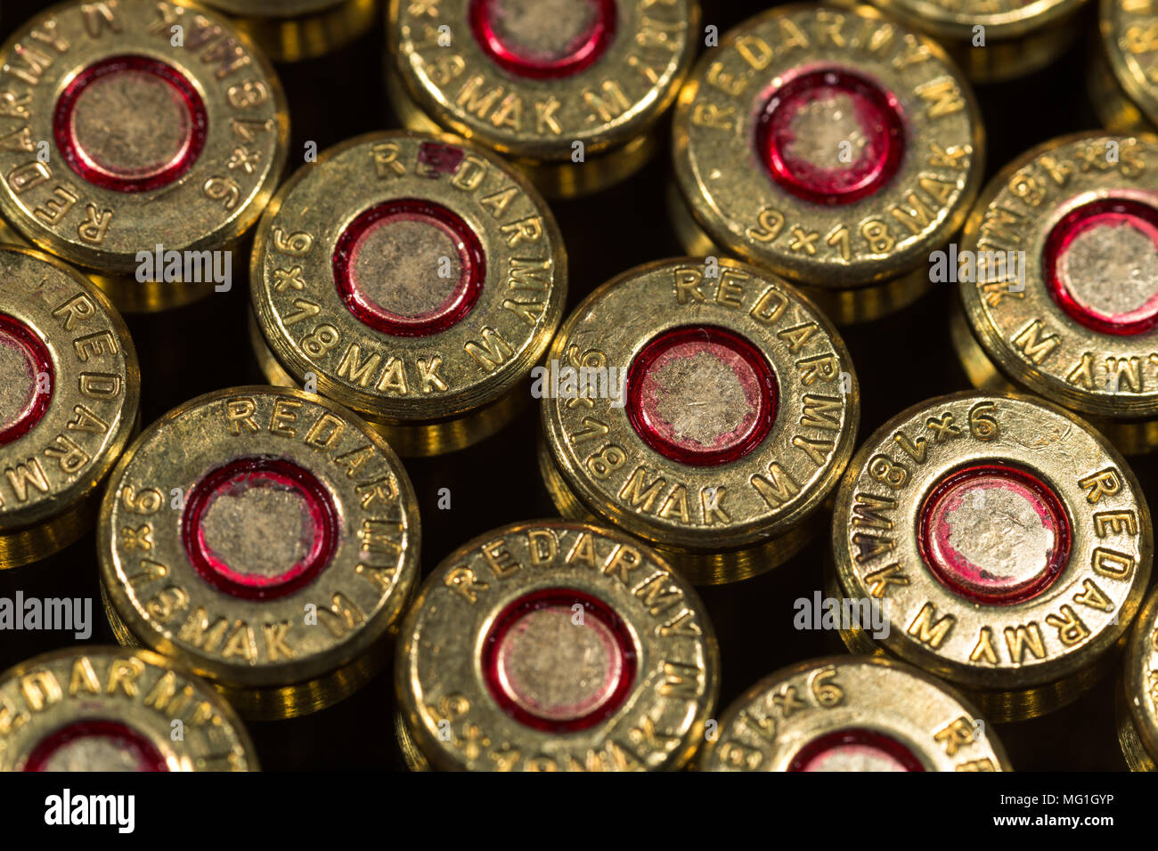 Les cartouches 9 mm Makarov Banque D'Images