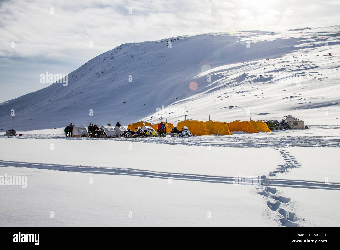 Camp de l'expédition sur les glaces de l'île de Baffin. L'arctique du Nunavut, Canada, Banque D'Images