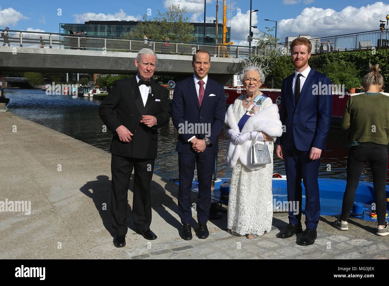 Bain à remous avec Royal assimilés célébrant le prince Harry's stag n 26 avril 2018 Banque D'Images