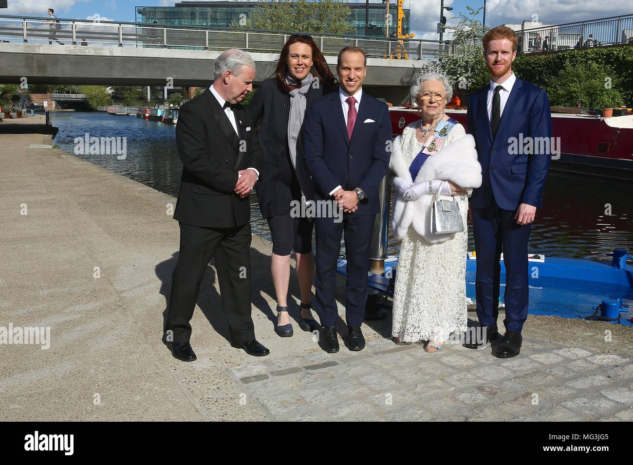 Bain à remous avec Royal assimilés célébrant le prince Harry's stag n 26 avril 2018 Banque D'Images