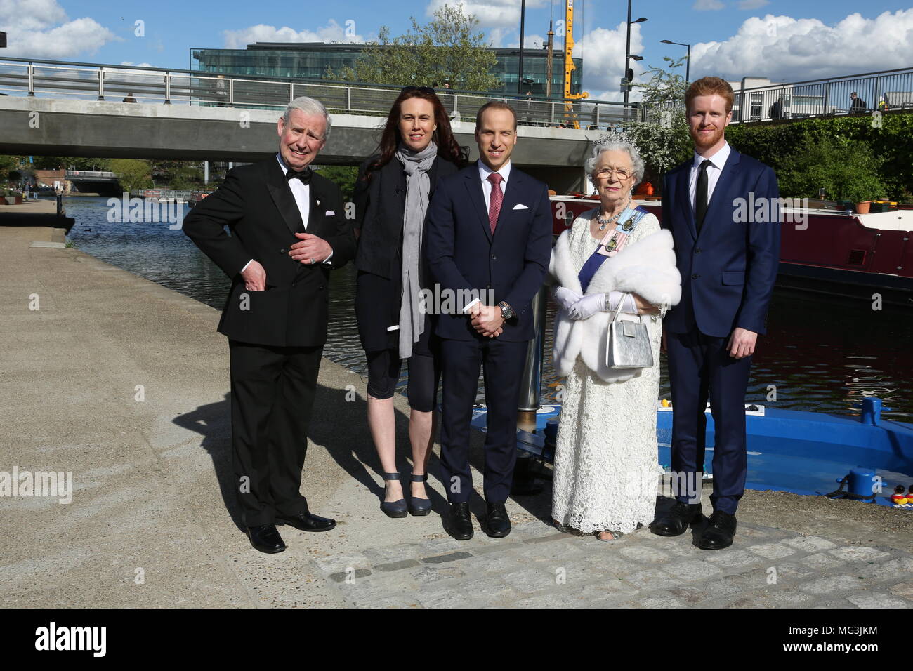 Bain à remous avec Royal assimilés célébrant le prince Harry's stag n 26 avril 2018 Banque D'Images