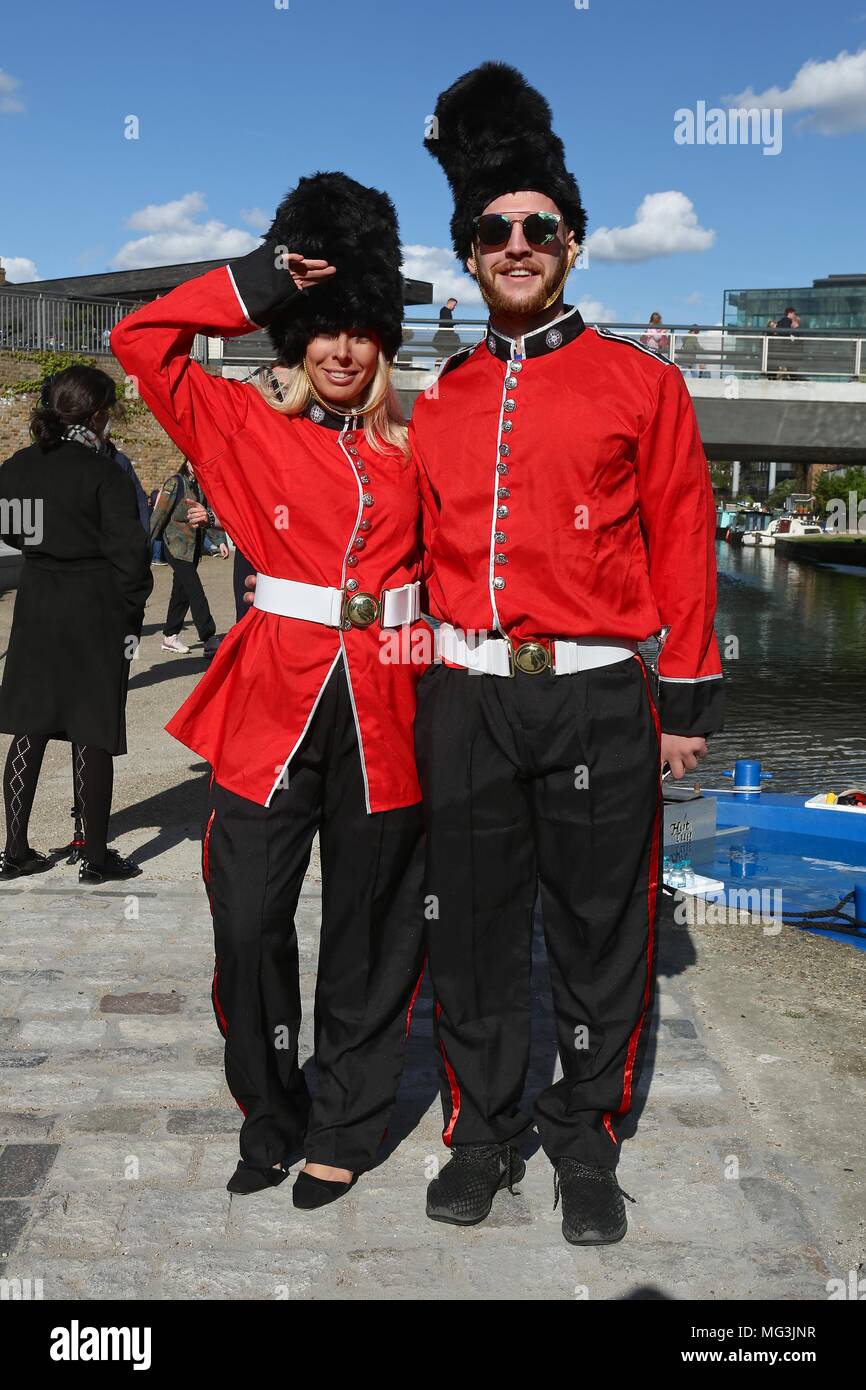 Bain à remous avec Royal assimilés célébrant le prince Harry's stag n 26 avril 2018 Banque D'Images
