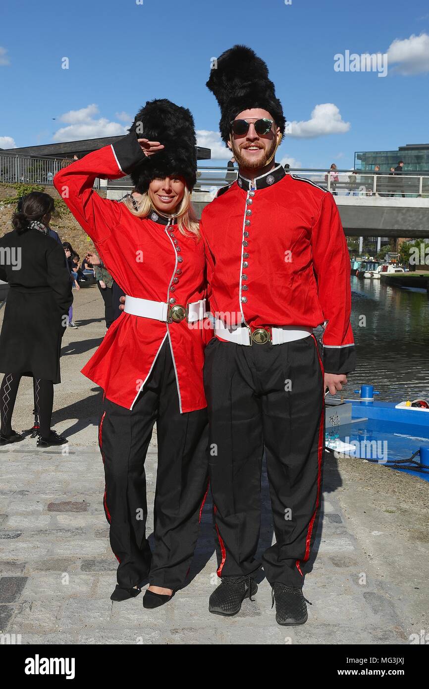 Bain à remous avec Royal assimilés célébrant le prince Harry's stag n 26 avril 2018 Banque D'Images