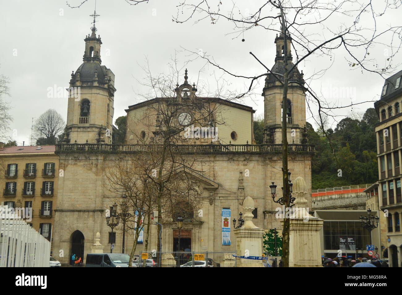 Magnifique Cathédrale de La Vierge de Begoña à Bilbao. Le vacances à l'architecture. 25 mars, 2018. Bilbao Vizcaya Pays Basque Espagne. Banque D'Images