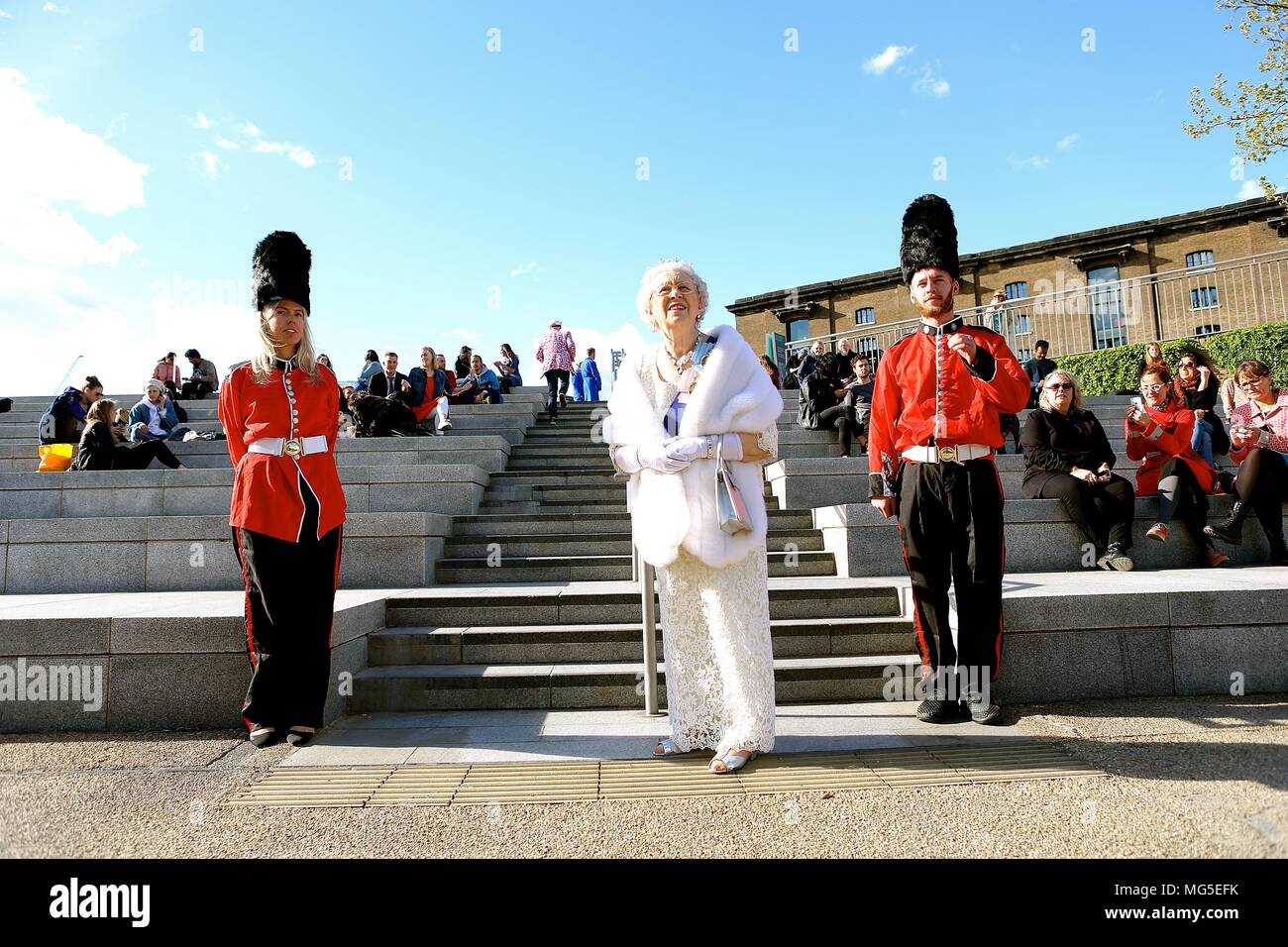 Bain à remous avec Royal assimilés célébrant le prince Harry's stag n 26 avril 2018 Banque D'Images