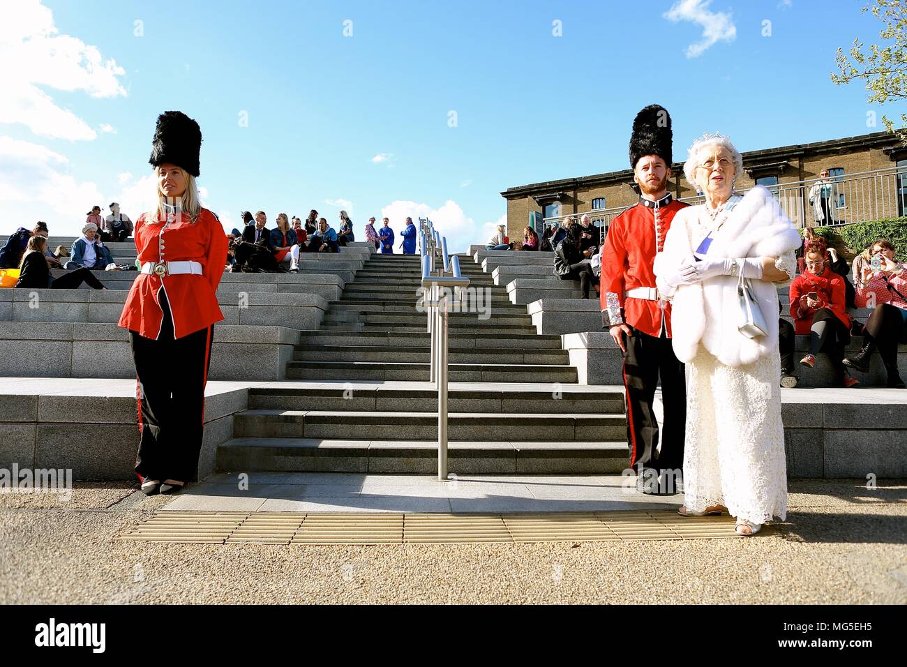 Bain à remous avec Royal assimilés célébrant le prince Harry's stag n 26 avril 2018 Banque D'Images