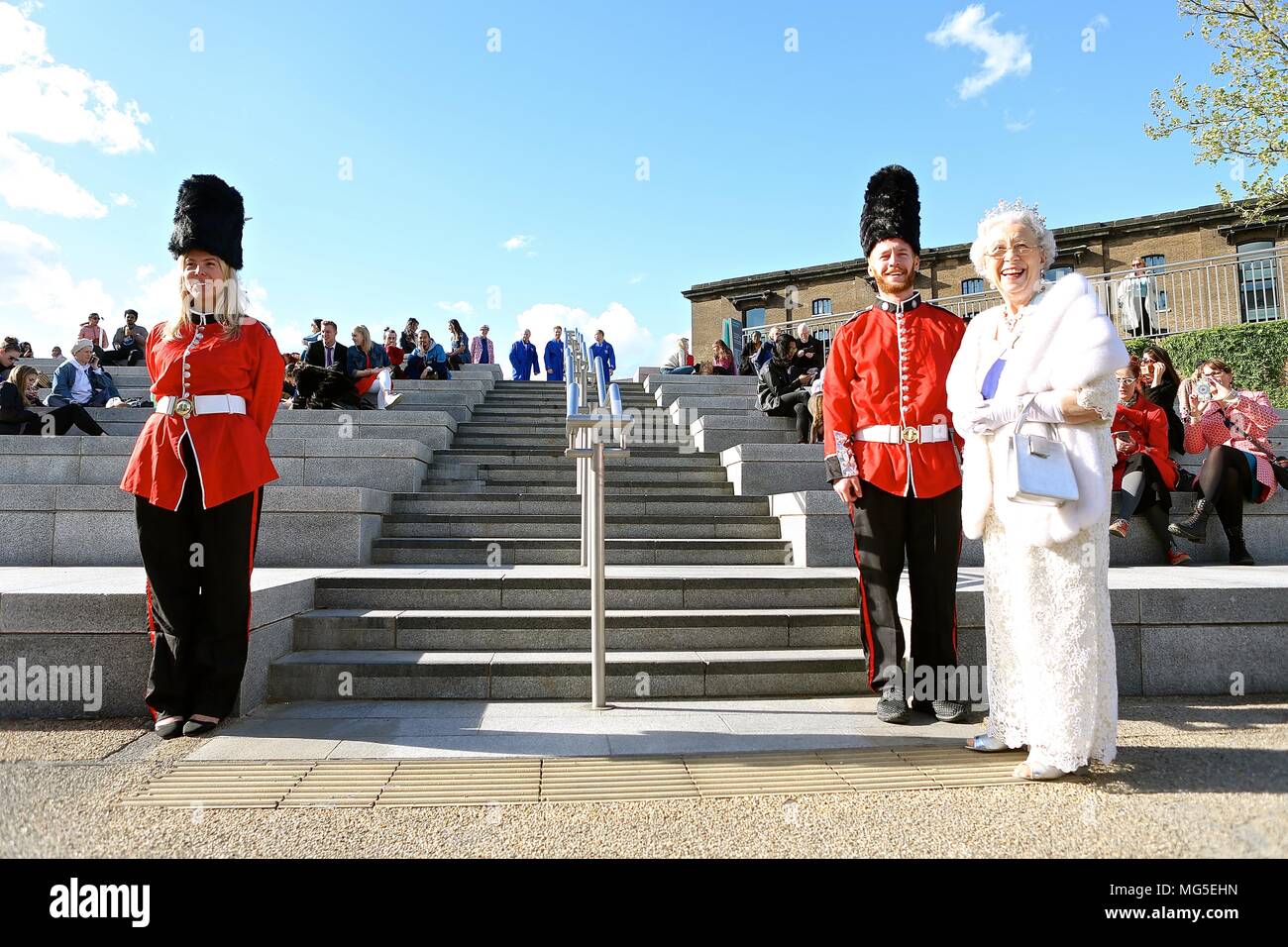 Bain à remous avec Royal assimilés célébrant le prince Harry's stag n 26 avril 2018 Banque D'Images