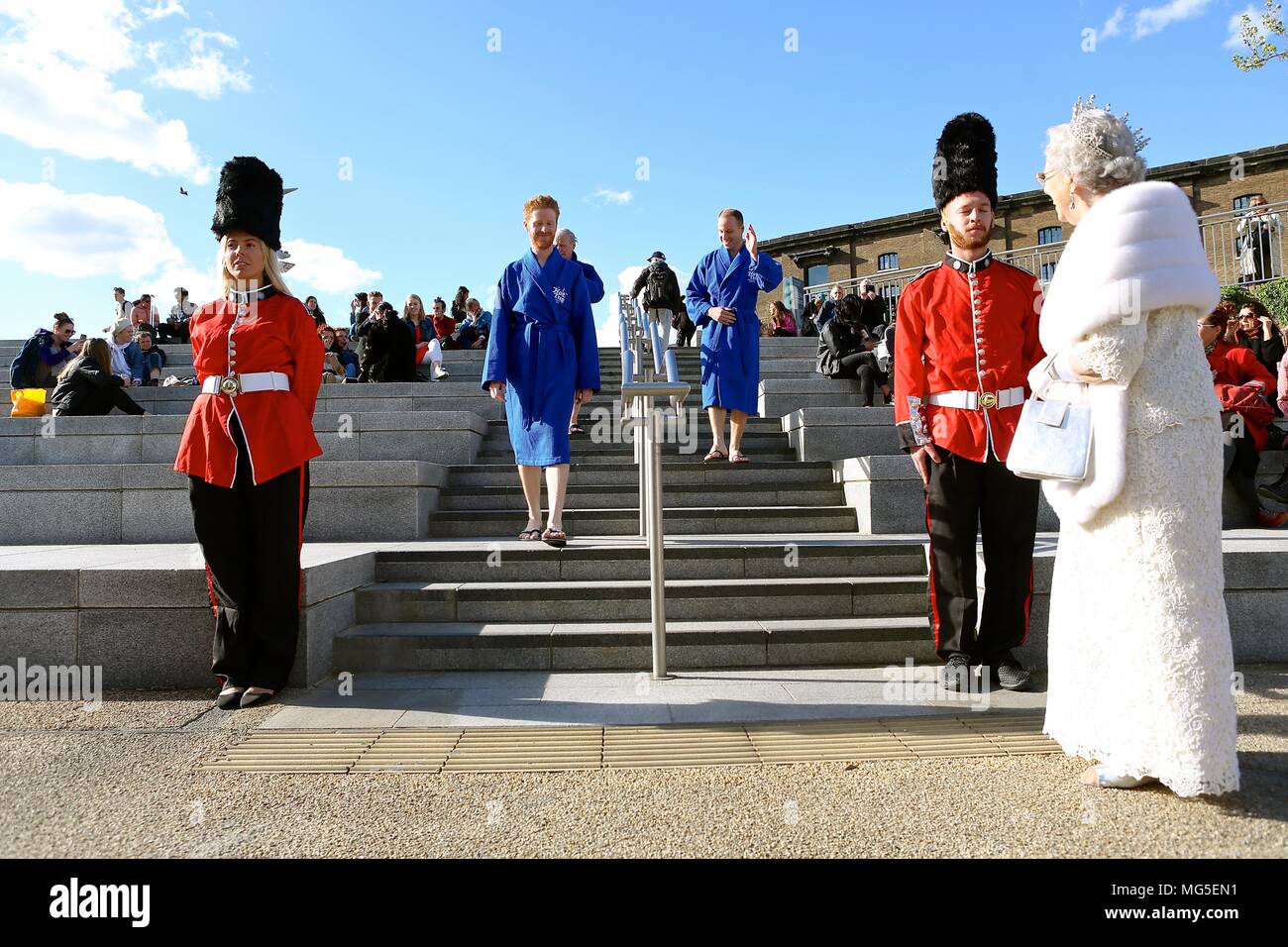 Bain à remous avec Royal assimilés célébrant le prince Harry's stag n 26 avril 2018 Banque D'Images