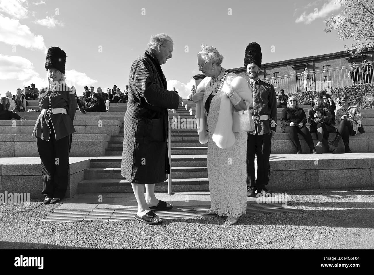 Bain à remous avec Royal assimilés célébrant le prince Harry's stag n 26 avril 2018 Banque D'Images
