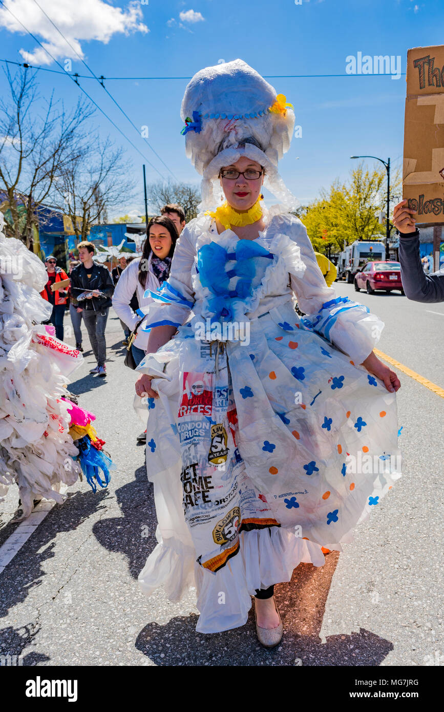 2018 Défilé du Jour de la Terre, Commercial Drive, Vancouver, Colombie-Britannique, Canada. Banque D'Images