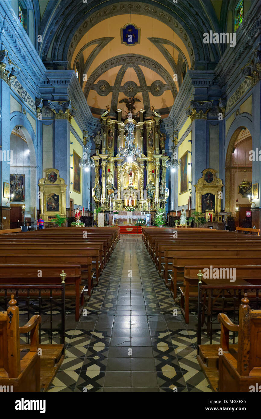 L'intérieurapt nef avec chœur, Église de Saint-barthélemy, église paroissiale catholique romaine, Plaza de sa Constitució, Sóller Banque D'Images