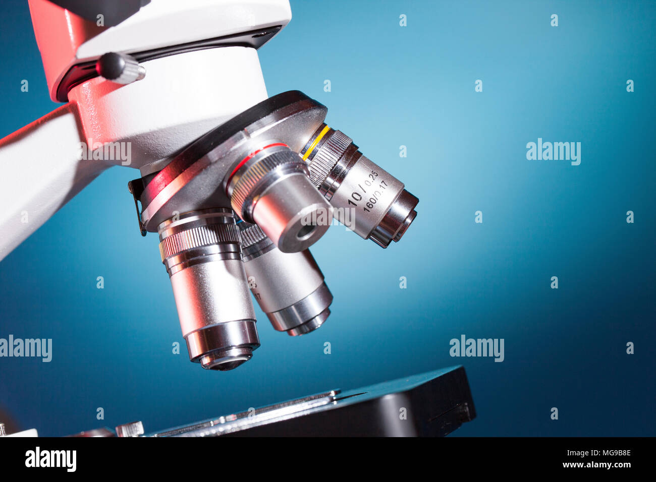 Du microscope et de l'objectif. Banque D'Images