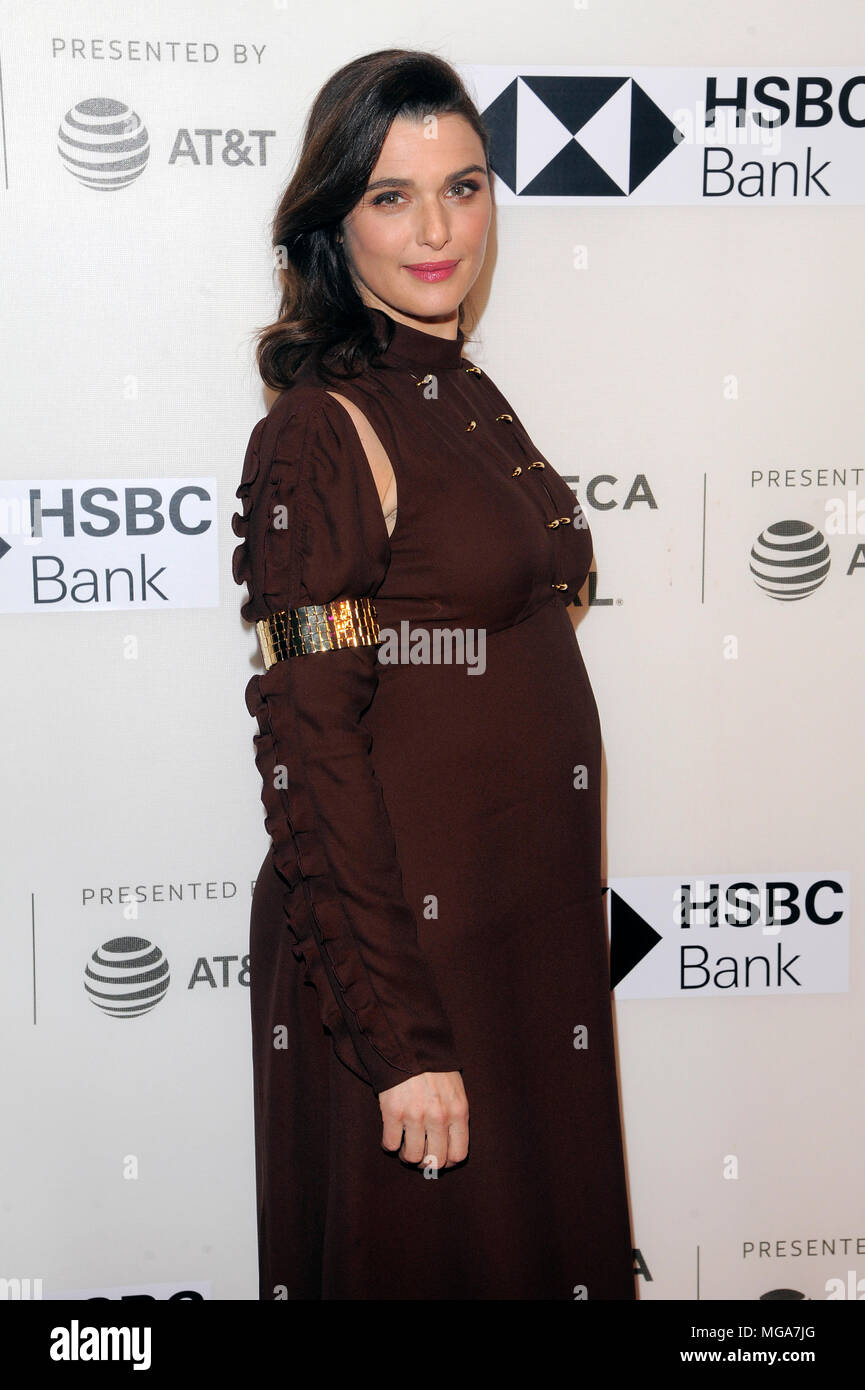 Rachel Weisz assiste à la première mondiale de la désobéissance au cours de 2018 Tribeca Film Festival au CCMB Banque D'Images